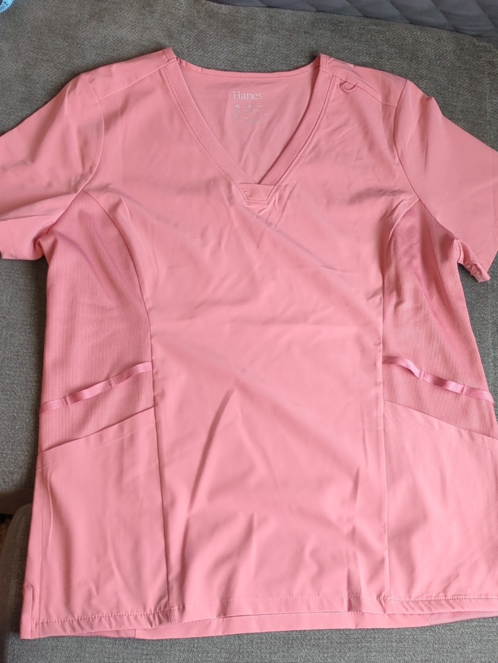 Hanes Light Pink V-Neck Short Sleeve Top